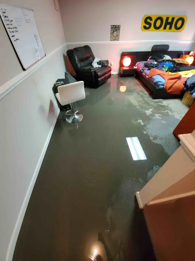 Water Damage Restoration services in Parkersburg, WV
